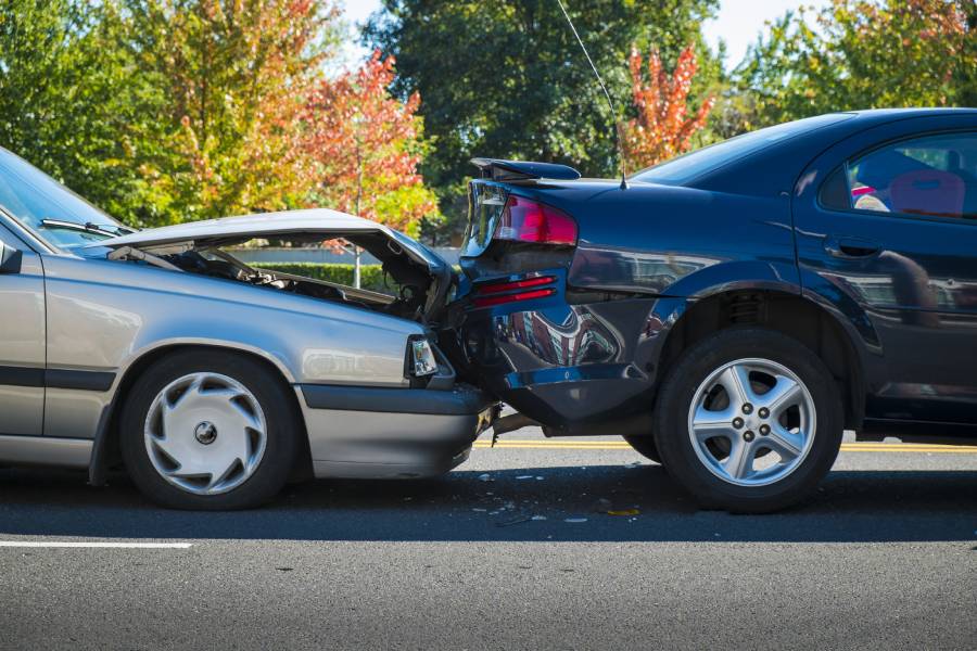 Car accident when to get accident attorney